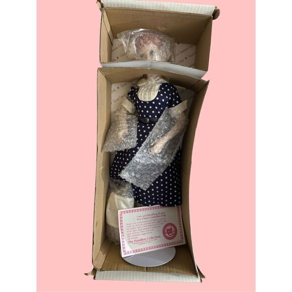 Lucille Ball / I Love Lucy / Hamilton Collection Fine Porcelain 18” Doll / IOB - Picture 4 of 15